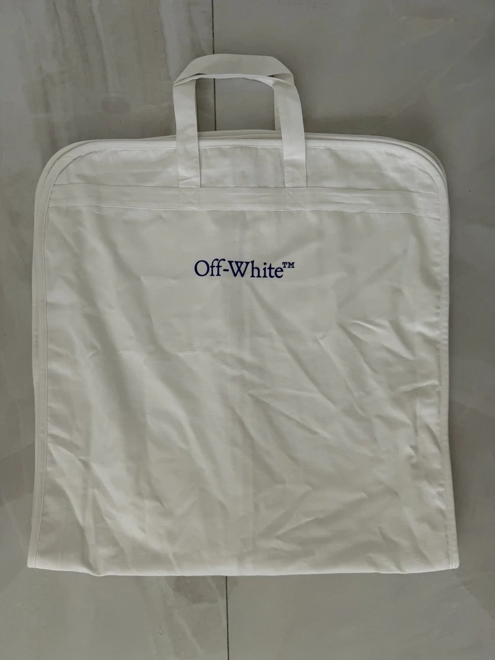 Newest Rare Off-White Garment Bag Shopping Bag & Receipt Holder